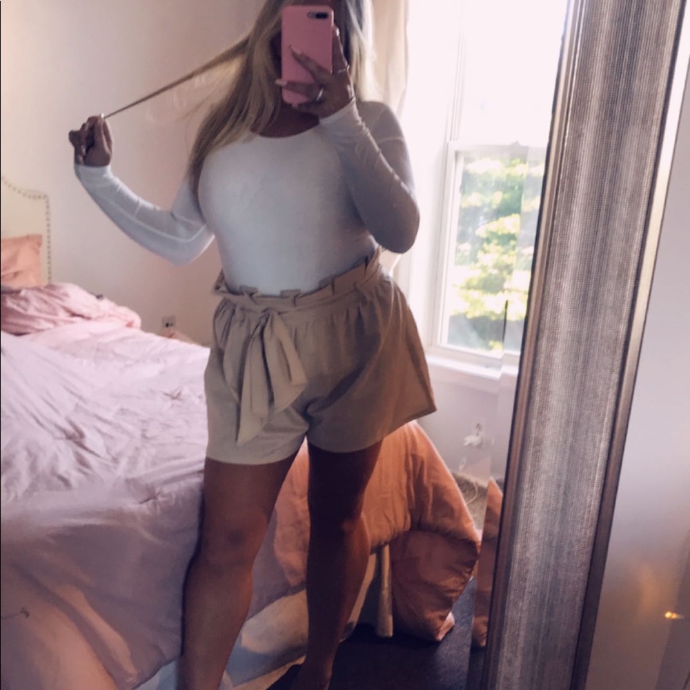 PRETTYLITTLETHING paper bag shorts.